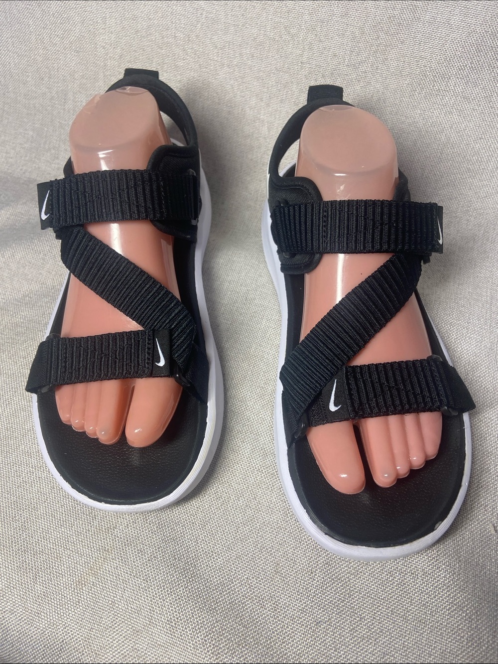 Nike Black and White Adjustable Strapped Sandals. Size 9